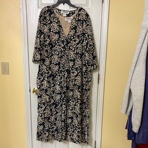 Expressions Black and Cream Floral Long Sleeve Dress